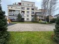 4-комнатная квартира · 222.7 м² · 1/3 этаж, Достык за 540 млн ₸ в Алматы, Медеуский р-н — фото 13