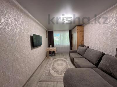 2-комнатная квартира · 43 м² · 1/5 этаж, пр. Республики за 10.5 млн ₸ в Темиртау