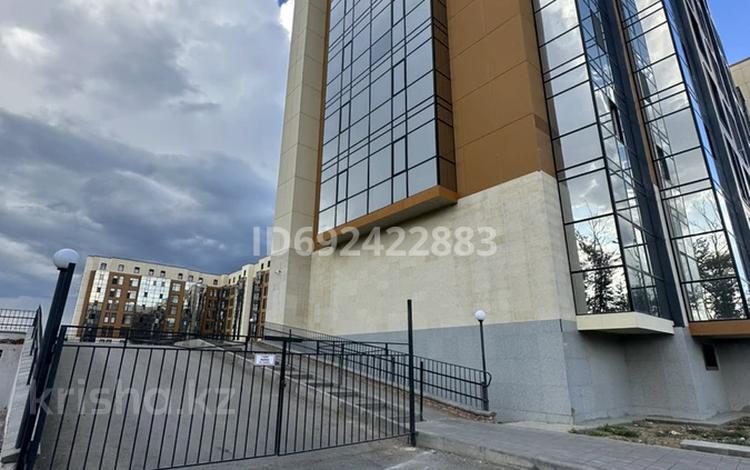 Паркинг • 12 м² • Кабанбай батыра 75а за 15 000 〒 в Астане, Есильский р-н — фото 2