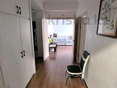 2-комнатная квартира · 60 м² · 2/5 этаж, 6мкр за 25.5 млн 〒 в Талдыкоргане, мкр Болашак