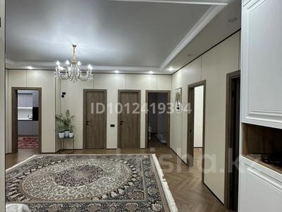 5-комнатная квартира · 158 м² · 8/15 этаж, 19-й мкр 5 за 80 млн 〒 в Актау