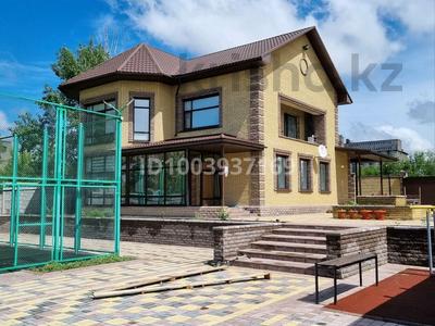 Отдельный дом · 7 комнат · 200 м² · 18 сот., Актогайская 51 за 350 000 〒 в Павлодаре