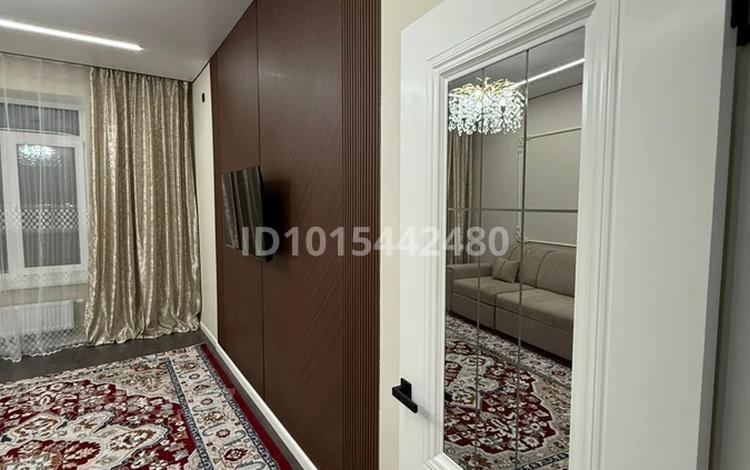1-бөлмелі пәтер · 42.2 м² · 2/7 қабат, Чингиз Айтматов 40/2, бағасы: 30 млн ₸ в Астане, Нура р-н — фото 2