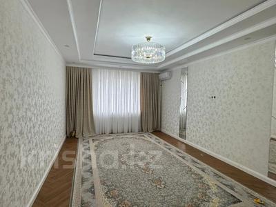 3-комнатная квартира · 106 м² · 9/10 этаж, мкр. Алтын орда, Молдагулова за 49.5 млн 〒 в Актобе