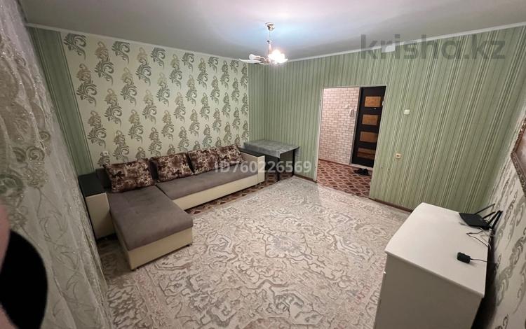 2-комнатная квартира · 54 м² · 5/9 этаж, мкр Юго-Восток, Мкр Гульдер 1 15 за 170 000 ₸ в Караганде, Казыбек би р-н — фото 2