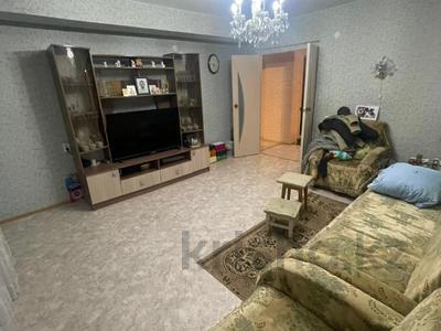 3-комнатная квартира, 87 м², 3/9 этаж, Аль-Фараби 34 за 28 млн 〒 в Усть-Каменогорске