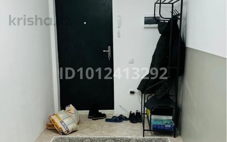 2-бөлмелі пәтер · 65 м² · 5/9 қабат, Райымбек Батыр 277 а, бағасы: 220 000 ₸ в  — фото 2