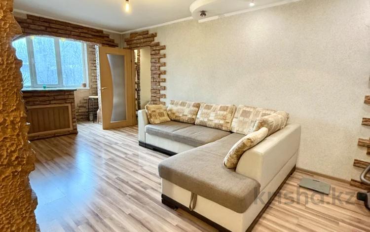 2-комнатная квартира · 44 м² · 4 этаж, мкр Коктем-3 6 за 300 000 ₸ в Алматы, Бостандыкский р-н — фото 2