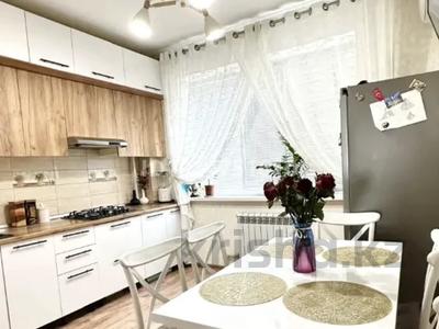 3-комнатная квартира · 71.8 м² · 2/6 этаж, Габбас Бергалиева 75 за 26 млн ₸ в Атырау, мкр Привокзальный-5
