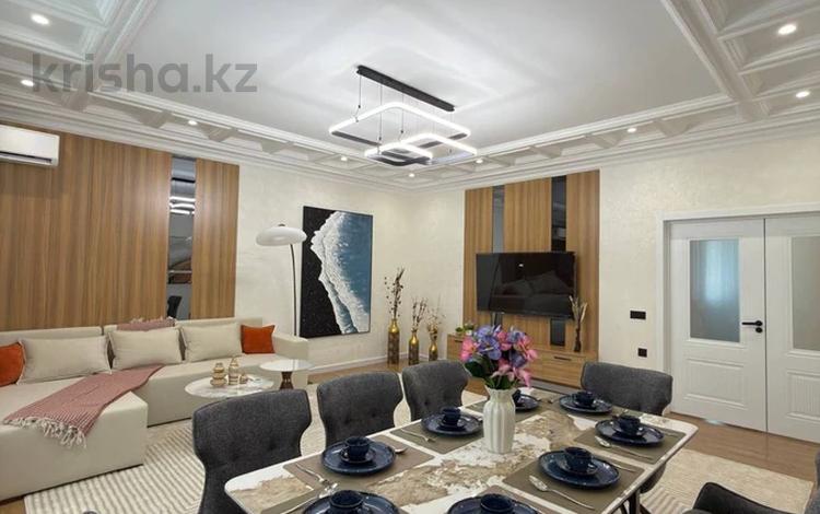 4-комнатная квартира · 115 м² · 7/20 этаж, Гагарина 310 за 900 000 ₸ в Алматы, Бостандыкский р-н — фото 2