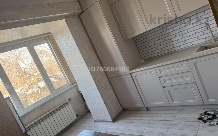 2-бөлмелі пәтер · 54 м² · 3/5 қабат, Чехова 5А — Шолохова-Сейфуллина, бағасы: 35.5 млн ₸ в Алматы, Турксибский р-н — фото 2