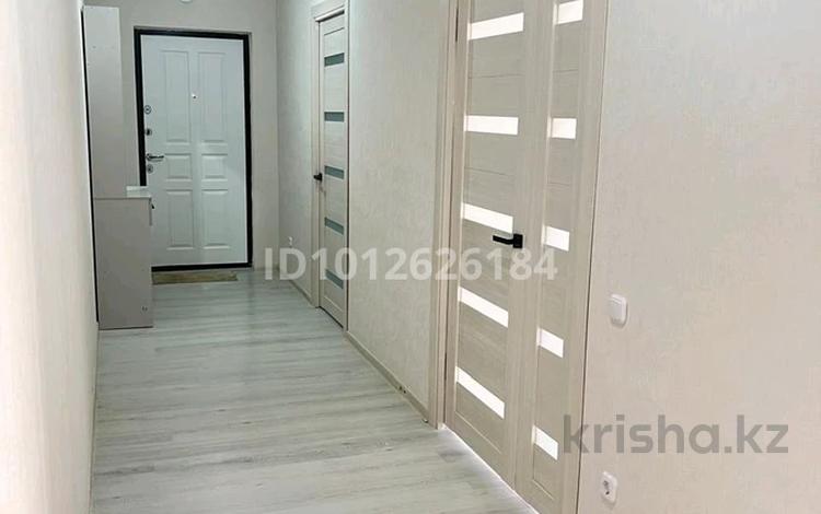 2-бөлмелі пәтер · 70 м² · 8/16 қабат, мкр Туран-2 3401/27 — Жас отау Тұран, бағасы: 170 000 ₸ в Шымкенте, Каратауский р-н — фото 2