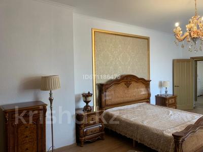 3-комнатная квартира · 135 м² · 21/22 этаж, Аль-Фараби 21 — Желтоксан за 790 000 ₸ в Алматы, Бостандыкский р-н