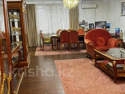 5-комнатная квартира · 242.8 м² · 1/6 этаж, Кунаева за 305 млн 〒 в Алматы, Медеуский р-н