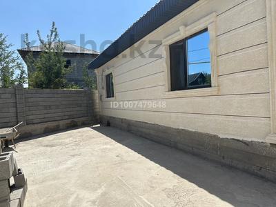 Отдельный дом · 3 комнаты · 120 м² · 5 сот., 2линия 10 в — Первомайск пруд за 30 млн 〒 в Алматы