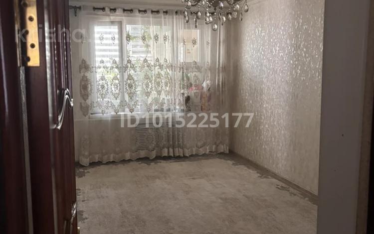 3-комнатная квартира · 69 м² · 1/5 этаж, 27-й мкр, 27-ш/а. 32 за 24 млн ₸ в Актау — фото 2