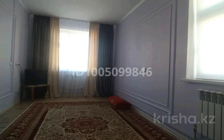 3-бөлмелі пәтер · 66 м² · 3/7 қабат, Есім хан — Мұз сарайы, остановка түбіндегі дом, бағасы: 23 млн ₸ в Туркестане — фото 2
