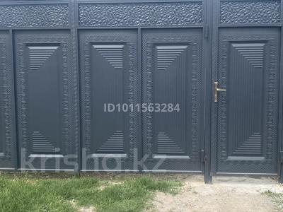 Отдельный дом · 4 комнаты · 120 м² · 8 сот., мкр Таскен — Магазин Батырбек за 27 млн 〒 в Шымкенте, Каратауский р-н
