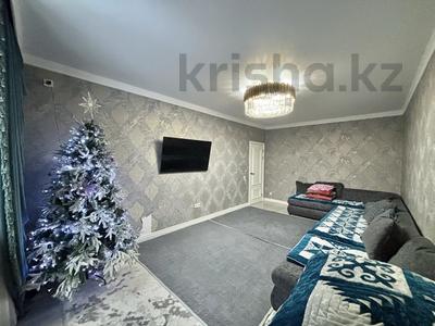 2-комнатная квартира · 55 м² · 1/12 этаж, мкр Акбулак, Дарабоз — ул. Бауыржан Момышулы за 40 млн 〒 в Алматы, Алатауский р-н