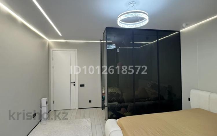 2-комнатная квартира · 72 м² · 5/9 этаж, Райымбек батыра 289 — Район Думан, Жк Нурия напротив Магнума за 43 млн ₸ в  — фото 2