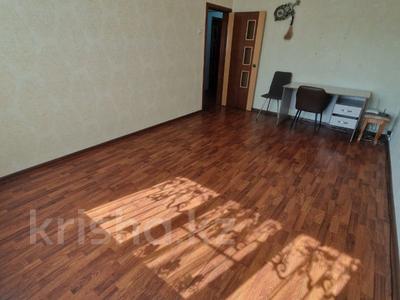 4-комнатная квартира · 100 м² · 7/9 этаж, мкр Аксай-4 22 за 53.5 млн 〒 в Алматы, Ауэзовский р-н