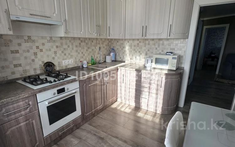 3-бөлмелі пәтер · 63 м² · 6/9 қабат, мкр Новый Город, Бухар-жырау 63/3, бағасы: 290 000 〒 в Караганде, Казыбек би р-н — фото 2