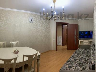 3-комнатная квартира, 56 м², 2/4 этаж помесячно, Шашкина 11 за 300 000 〒 в Алматы, Бостандыкский р-н