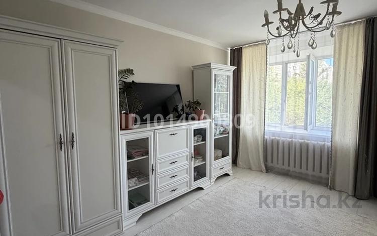 2-бөлмелі пәтер · 52 м² · 3/9 қабат, 30-шағынаудан 3/2, бағасы: 250 000 ₸ в Караганде, Казыбек би р-н — фото 2