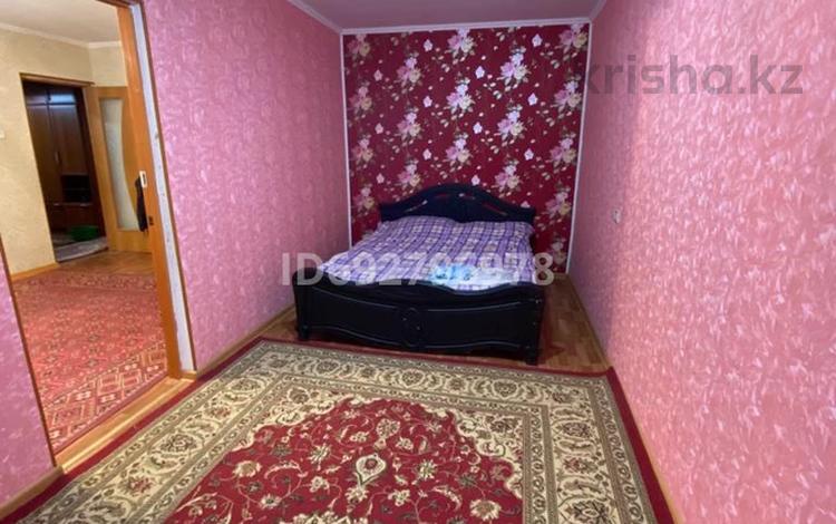 2-комнатная квартира · 80 м² · 1/5 этаж, 17-й микрорайон 16 А за 10 000 ₸ в Шымкенте, Аль-Фарабийский р-н — фото 2