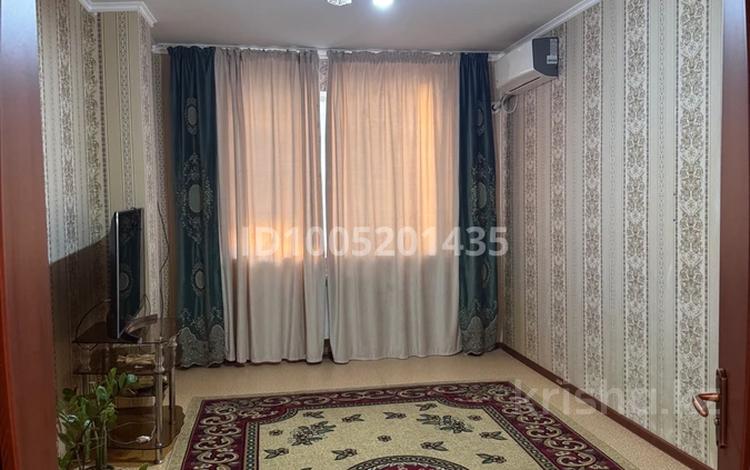2-комнатная квартира · 60 м² · 6/9 этаж, мкр Акжайык 69/18 — Тулеметова за 25 млн ₸ в Шымкенте, Абайский р-н — фото 2