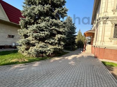 Отдельный дом · 9 комнат · 721 м² · 28 сот., мкр Таусамалы, Дрозда 93 за 750 млн ₸ в Алматы, Наурызбайский р-н