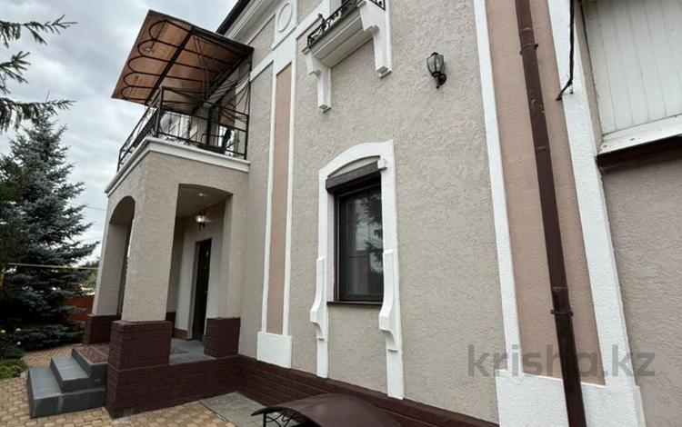 Отдельный дом · 8 комнат · 335.8 м² · 4.72 сот., Абая за 127 млн ₸ в Костанае — фото 2