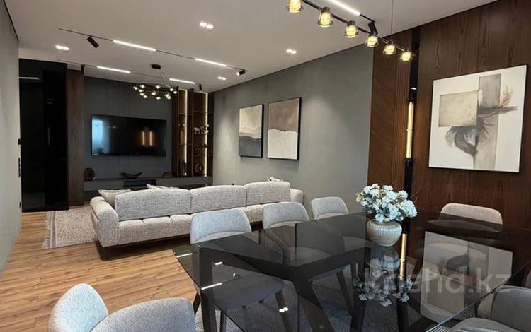 3-комнатная квартира · 110 м² · 8 этаж, Жарокова за 900 000 ₸ в Алматы, Бостандыкский р-н — фото 2