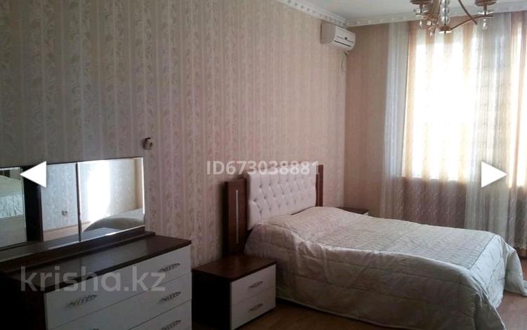 2-комнатная квартира · 96.6 м² · 5/5 этаж, Куаныш сатпаева 39в за 15 000 ₸ в Атырау, мкр Жилгородок — фото 18