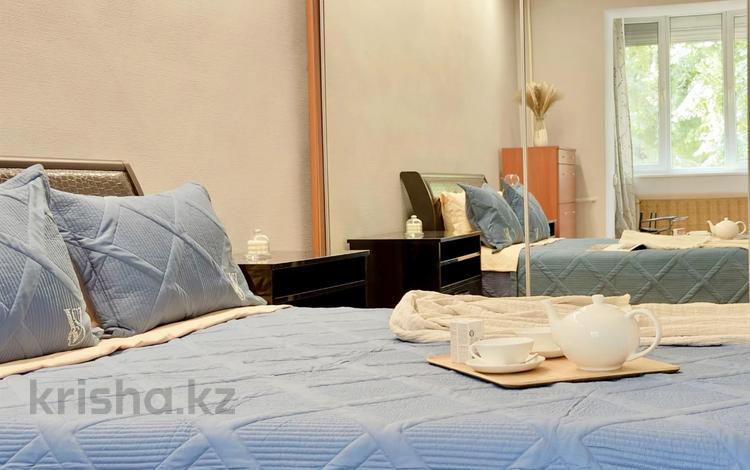 2-комнатная квартира · 58 м² · 2/4 этаж, Абая 77 за 32 000 ₸ в Алматы, Алмалинский р-н — фото 5
