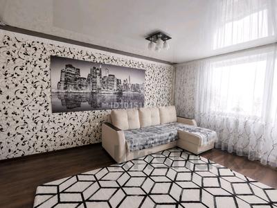 2-комнатная квартира · 50 м² · 2/9 этаж, Майкудук, Майкудук, мкр Восток-3 за 17 млн ₸ в Караганде, Алихана Бокейханова р-н
