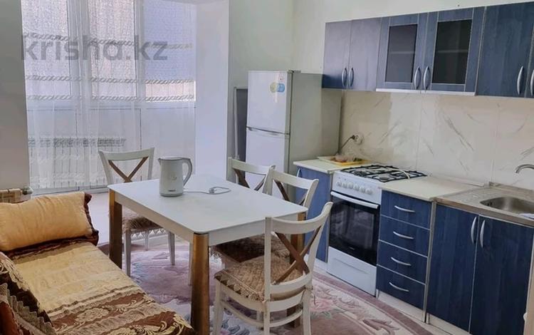 2-комнатная квартира · 55 м² · 2/6 этаж, 4микр 54 за 200 000 ₸ в Конаеве — фото 2