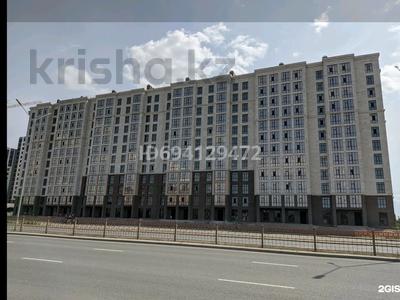 1-комнатная квартира, 43 м², 7/10 этаж, Каршыга Ахмедьярова за 17 млн 〒 в Астане, Алматы р-н