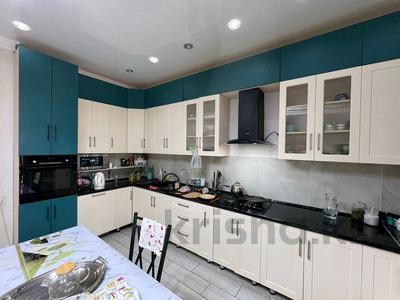 Часть дома · 5 комнат · 201 м² · 2.5 сот., Саңырақ батыра 55Г — Ресторан &quot;Меруерт&quot; за 66 млн 〒 в Таразе