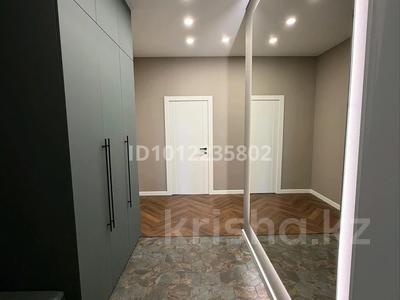 3-комнатная квартира · 85.5 м² · 5/5 этаж, Просп. Республики 49/2 за 66 млн ₸ в Караганде