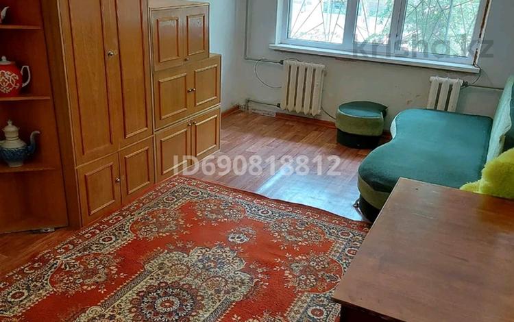 2-комнатная квартира, 45 м², 1 этаж помесячно, 1 мкр — Рядом площадь Капчагая