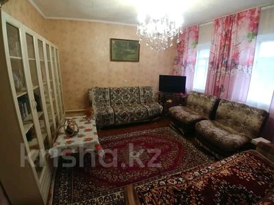 Отдельный дом · 4 комнаты · 70 м² · 16 сот., Наурызбай — Возле школы за 16.9 млн ₸ в Жандосов