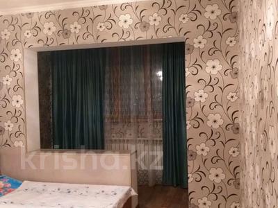 Аренда квартир в Шымкенте: 2-комнатная квартира · 56 м² · 5/5 этаж · помесячно, мкр Восток 95 — Восток за 150 000 〒 2-комнатная квартира · 56 м² · 5/5 этаж · помесячно, мкр Восток 95 — Восток за 150 000 〒 в Шымкенте, Аль-Фарабийский р-н