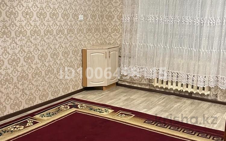 1-бөлмелі пәтер · 38 м² · 5/5 қабат, мкр Север , Север ш/а 14, бағасы: 13.8 млн ₸ в Шымкенте, Аль-Фарабийский р-н — фото 2