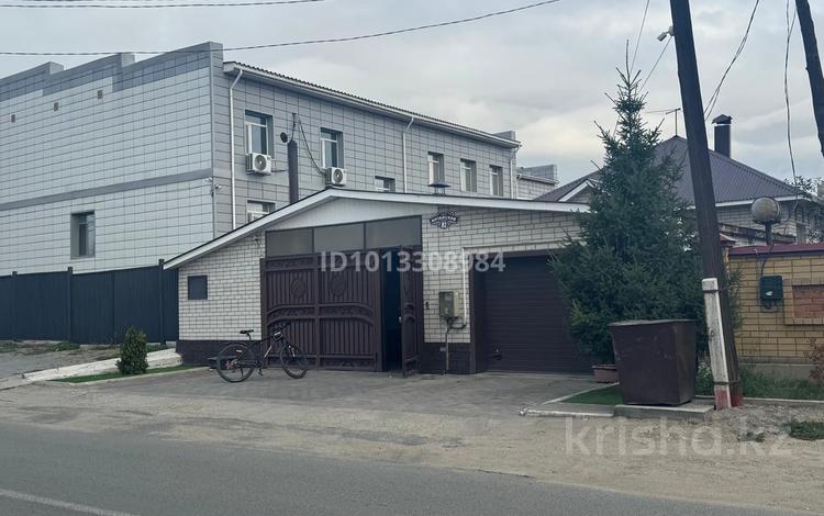 Жеке үй · 3 бөлме · 118.2 м² · 3 жүзд., Алтайская — Шакарима и Алтайская, бағасы: 75 млн ₸ в Семее — фото 24