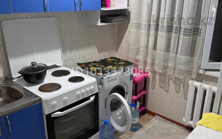 1-бөлмелі пәтер · 33 м² · 2/5 қабат, Женис 15, бағасы: 150 000 ₸ в Жезказгане — фото 2