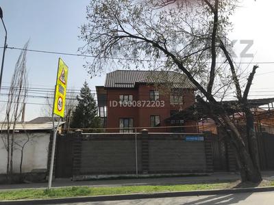 Отдельный дом · 9 комнат · 460 м² · 6 сот., Туркебаева 200 — Шакарима за 650 млн 〒 в Алматы, Алмалинский р-н