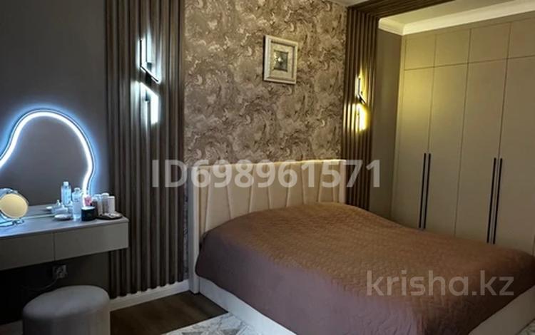 4-бөлмелі пәтер · 160 м² · 3/5 қабат, мкр. Алтын орда, Тауелсиздик 23д/1 — Газиза Жубанова, бағасы: 65 млн ₸ в Актобе — фото 19
