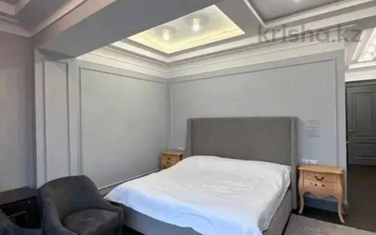 4-комнатная квартира · 163.2 м² · 6/10 этаж, Кабанбай Батыра за 166 млн ₸ в Алматы, Медеуский р-н — фото 8