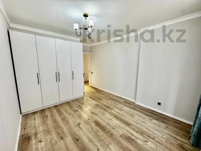 2-бөлмелі пәтер · 70 м² · 3/12 қабат, Тургут Озала 203/4, бағасы: 73.9 млн ₸ в Алматы, Алмалинский р-н